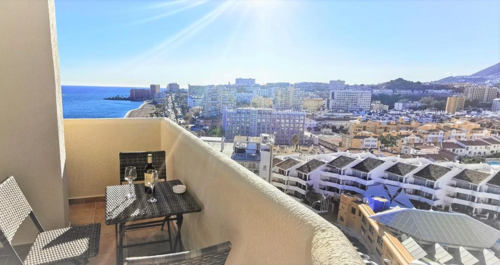 Benalmadena Front Line Sea View 1 Bedroom Large Apartment Exterior photo
