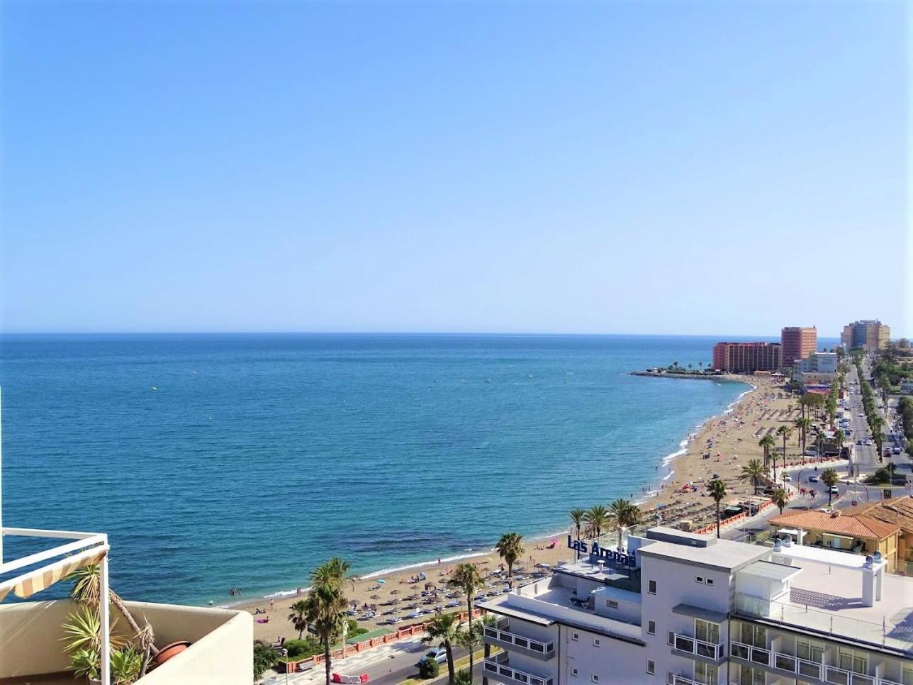 Benalmadena Front Line Sea View 1 Bedroom Large Apartment Exterior photo