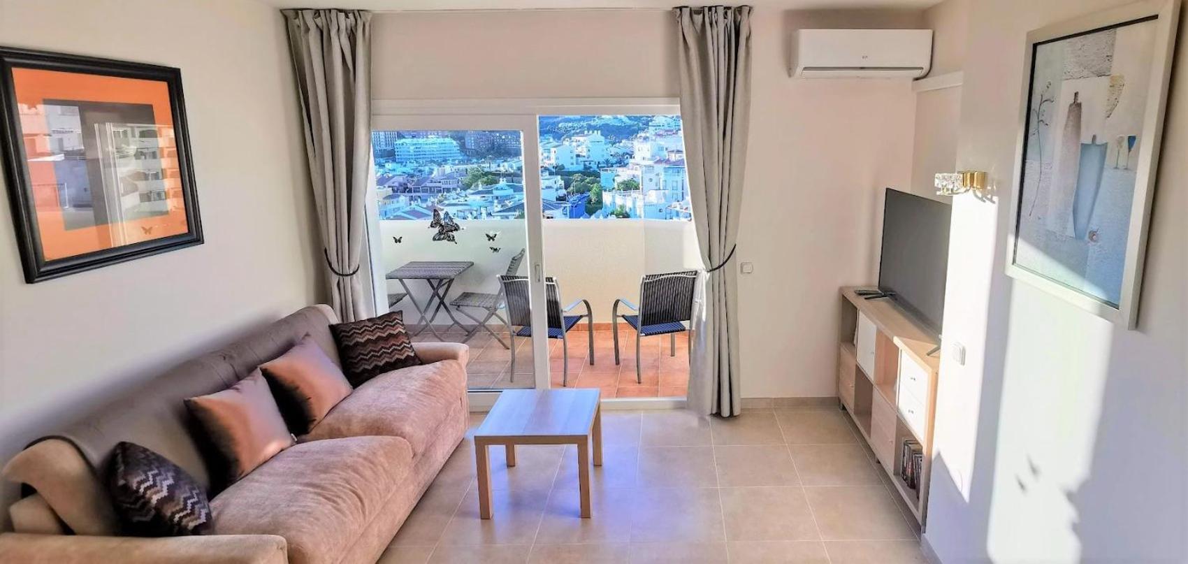 Benalmadena Front Line Sea View 1 Bedroom Large Apartment Exterior photo